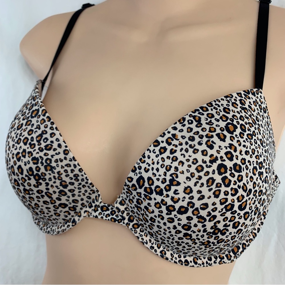 VICTORIA’S SECRET Padded Plunge Underwire Bra Cheetah Print RacerBack